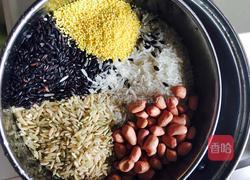 杂米养生粥的做法图解1