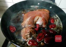 红枣焖猪肘的做法图解13
