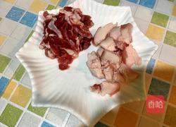 西兰花炒肉的做法图解2