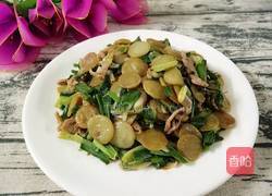 青蒜肉丝炒绿豆饼的做法图解1