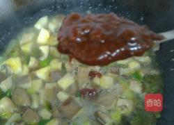平菇酱汁疙瘩汤的做法图解5