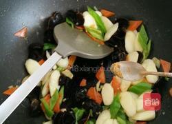 山药木耳小炒的做法图解7