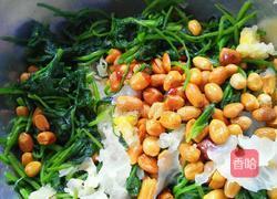 凉拌银耳菠菜的做法图解6