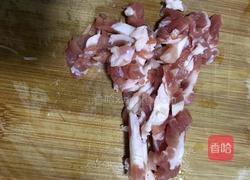 金针菇炒肉丝的做法图解2