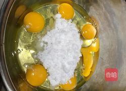 红莲焰火海绵蛋糕的做法图解2