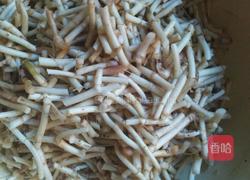 凉拌折耳根（鱼腥草）的做法图解1