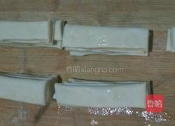 奶香花卷的做法图解9