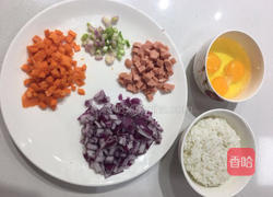 韩式蛋包饭的做法图解1