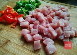 菠萝咕噜肉的做法图解2