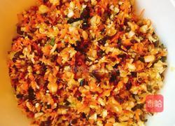 胡萝卜素什锦饺子的做法图解4