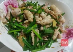 韭菜花炒鲜鱿的做法图解10