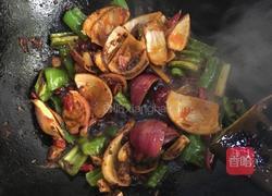 干锅脆皮肠的做法图解4