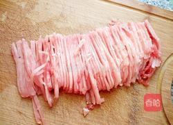 线椒炒肉丝的做法图解2