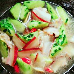 土家腊肉炖青瓜