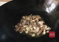 胡萝卜炒肉的做法图解5