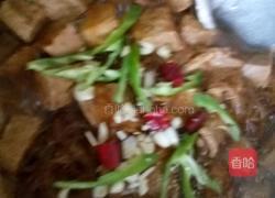 粉条炖冻豆腐的做法图解9