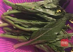 瘦肉炒菜心的做法图解2