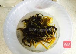 咸菜冬笋黄鱼羹的做法图解1