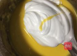 8寸原味戚风蛋糕的做法图解7