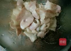 鸡蛋培根炒饭的做法图解4