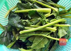 白菜(百财)饺子的做法图解1