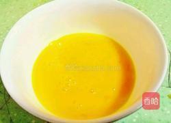 黄金鸡蛋卷的做法图解7