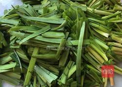 青虾炒韭菜的做法图解2