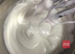 草莓蛋糕卷的做法图解8