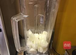 酸奶冰沙的做法图解3