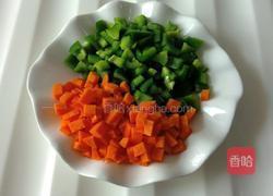 青椒炒鸡丁的做法图解2