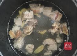 鲜艾煲嫩鸡汤的做法图解2