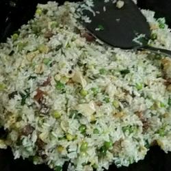 豌豆炒饭的做法[图]