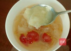 红果银耳冰糖雪梨羹的做法图解7