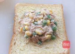 金枪鱼三明治的做法图解4