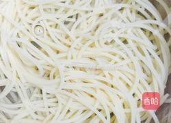 番茄煎蛋炒意面的做法图解3