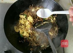 黄花菜（干）炒鸡蛋的做法图解6