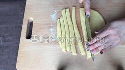 自制小麻花的做法图解12