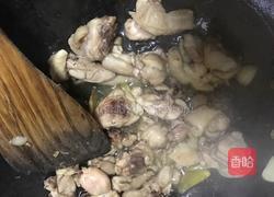 鸡腿炒青椒的做法图解4