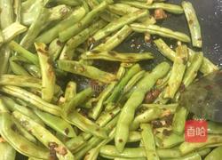 干煸老干妈四季豆的做法图解8