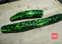 凉拌蒜泥黄瓜的做法图解1