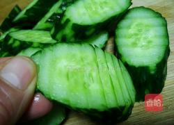 凉拌蒜泥黄瓜的做法图解4