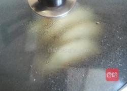 烫面韭菜合子的做法图解12