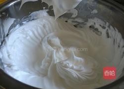 6寸戚风蛋糕的做法图解7