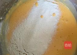 6寸戚风蛋糕的做法图解11