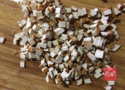 素炒咸菜的做法图解2