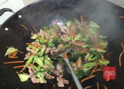 西蓝花炒肉丝的做法图解9