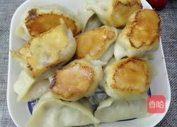 猪肉香葱馅锅贴的做法图解16