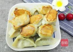 猪肉香葱馅锅贴的做法图解18