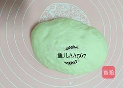 虾仁培根披萨的做法图解5