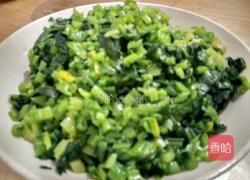 菠菜虾仁鸡蛋饺子馅的做法图解3